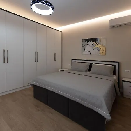 Royal וילה טיראנה