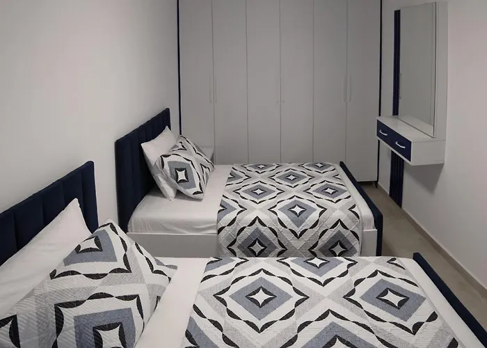 Royal 别墅 地拉那